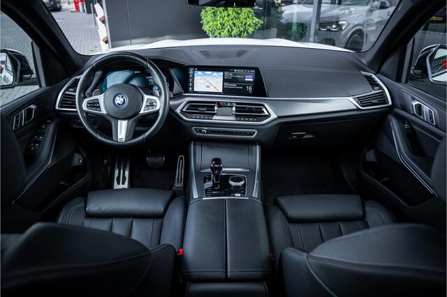 BMW X5 xDrive45e High Executive - M Sport | Panorama | Memory | Luchtvering | ACC