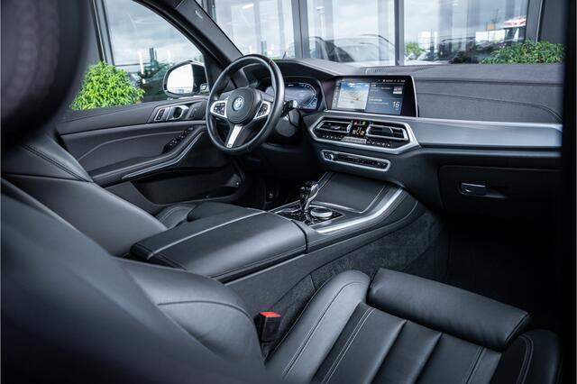 BMW X5 xDrive45e High Executive - M Sport | Panorama | Memory | Luchtvering | ACC