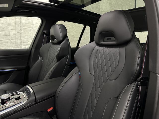 BMW X5 50e M-Performance Seats | M-Sport Pro | Sky-Lounge Pano | 360 Camera | ACC | Soft-Close | Carbon | Massage | Ventilatie | Leder-Individual | Achterasbesturing | Head-Up | 4-Zone Clima | 22 inch | 2x Memory | Trekhaak | Harman-Kardon | Beker-Clima | Stoelv