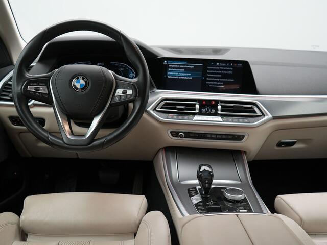 BMW X5 xDrive45e High Executive Plug In Hybrid 394pk PHEV | Trekhaak af Fabriek | Head Up | Lederen Sportstoelen Memory | 20"L.M | Apple Carplay | Sfeerverlichting | Camera | BLIS |