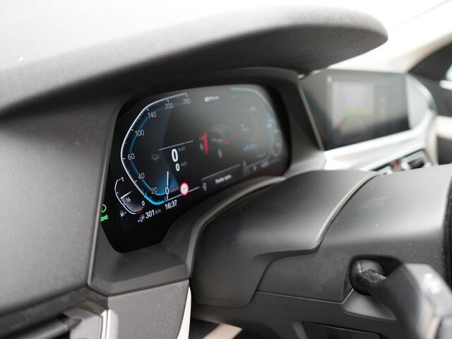 BMW X5 xDrive45e High Executive Plug In Hybrid 394pk PHEV | Trekhaak af Fabriek | Head Up | Lederen Sportstoelen Memory | 20"L.M | Apple Carplay | Sfeerverlichting | Camera | BLIS |