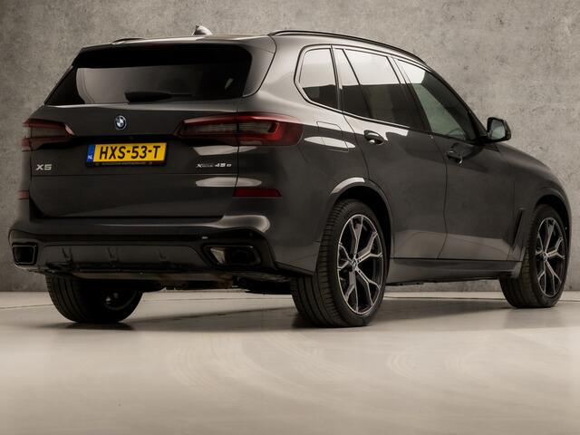 BMW X5 xDrive45e M Sport High Executive 395Pk Automaat (DRAVITGRAU, SKYLOUNGE PANORAMADAK, PARFUM IN VENTILATIE, COMFORT ZETELS, STOELKOELING, LUCHTVERING, ELEK ACHTERKLEP, HEAD-UP DISPLAY, SOFT CLOSE, 360 CAMERA, APPLE CARPLAY, NI