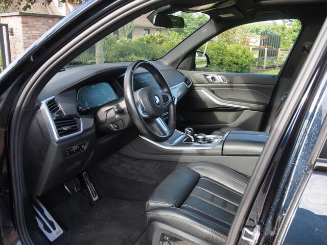 BMW X5 xDrive45e High Executive | M-Pakket | Glazen Panorama-dak | Camera | NL-Auto |