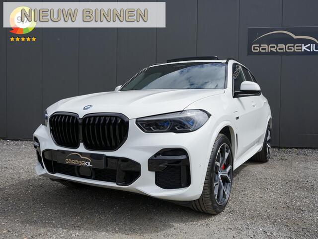 BMW X5 xDrive45e High Executive M-Sport pakket / 1ste eigenaar / Dealer onderh. / CraftedClarity / Pano / M-Sportremmen / Trekhaak zwenkbaar / Comfort-stoelen