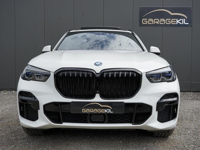 BMW X5 xDrive45e High Executive M-Sport pakket / 1ste eigenaar / Dealer onderh. / CraftedClarity / Pano / M-Sportremmen / Trekhaak zwenkbaar / Comfort-stoelen