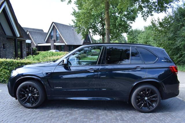 BMW X5 xDrive40e iPerf. 320PK M Sport 100DKM PANO LEER FULL!