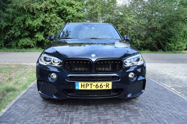 BMW X5 xDrive40e iPerf. 320PK M Sport 100DKM PANO LEER FULL!