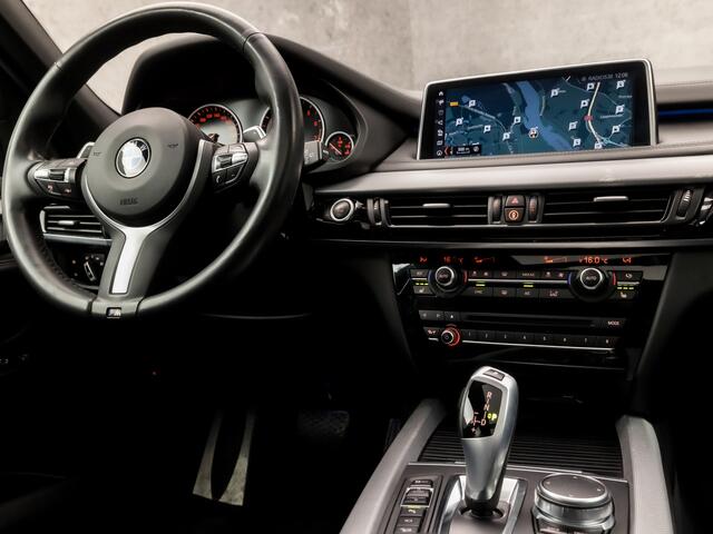 BMW X5 xDrive40e M-Sport iPerformance High Executive 313Pk Automaat (PANORAMADAK, M PAKKET, LUCHTVERING, MEMORY SEATS, SFEERVERLICHTING, ADAPTIVE CRUISE, HEAD-UP DISPLAY, GROOTLICHTASSISTENT, GETINT GLAS, NIEUWE APK, NIEUWSTAAT)