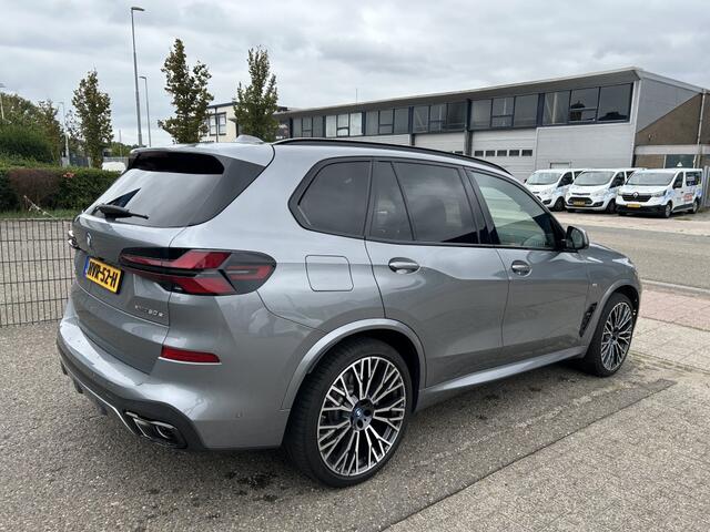 BMW X5 xDrive50e M-Sport 22'' Panodak Headup Harman Kardon