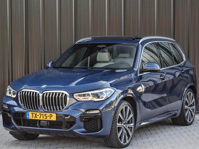 BMW X5 xDrive30d HIGHT EXECUTIVE M-SPORT | NL-AUTO | PANORAMA SKY LOUNGE | AMBIANCE INTERIEUR | DRVING ASSISTANT PROF. | LASER LIGHT | HEAD-UP | HARMAN/KARDON | BMW GESTURE | NIGHT VISION | PARKING ASSISTANT PLUS | COMFORT SEATS | TREKHAAK | SOFT-CLOSE | |