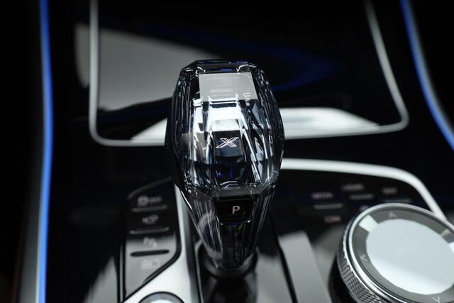 BMW X5 xDrive45e M Sport | Pano | Skylounge | HUD | Laser LED | Carbon | Stoelventilatie | Luchtvering