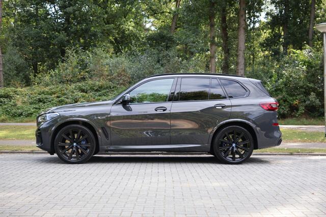 BMW X5 xDrive45e High Executive M-Sport | 22"| Pano | HUD | Driving assistant Pro | Laser | 360 | Soft-Close | Stoelventilatie | VOL