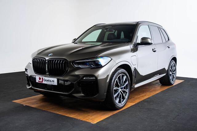 BMW X5 xDrive45e High Executive M Sport - Trekhaak - Panoramadak - Parking/Driving Assistant - Head up - Hifi - Comfort Access - CraftedClarity - Warmte Comfort Pack - Comfortstoelen - Head up - BMW Laserlight -