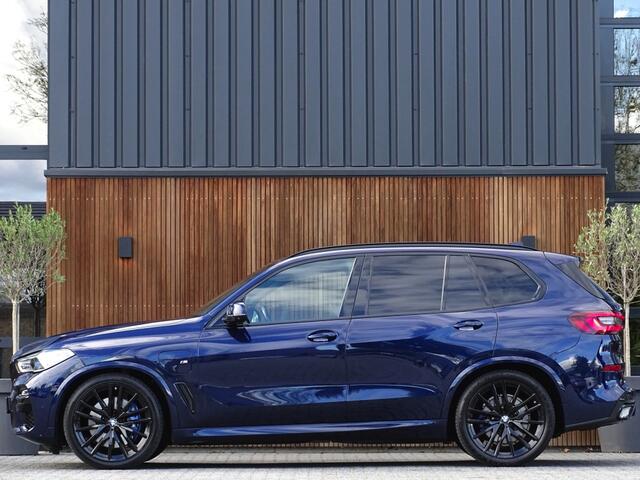 BMW X5 45e 394PK X-Drive / Carbon / M-Perf. M-Sport / HK / Laser