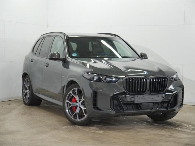 BMW X5 xDrive50e M-Sport Pro | M-Zetels | Trekhaak | Harman Kardon | Driv. Ass. Pro | Ventilatie | Individual Leder | Luchtvering v+a