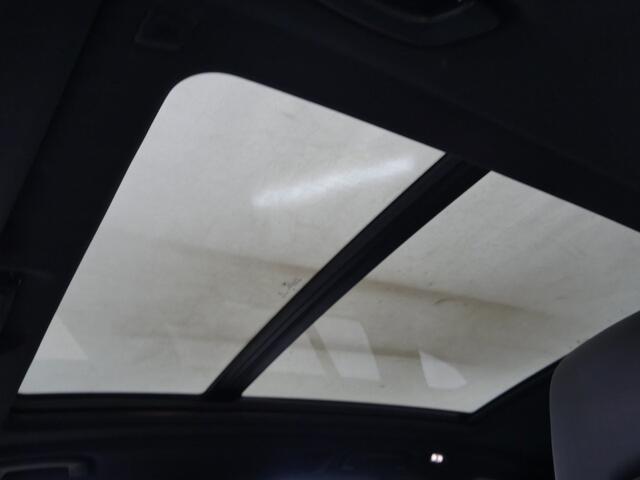 BMW X5 xDrive50e M-Sport Pro | M-Zetels | Trekhaak | Harman Kardon | Driv. Ass. Pro | Ventilatie | Individual Leder | Luchtvering v+a