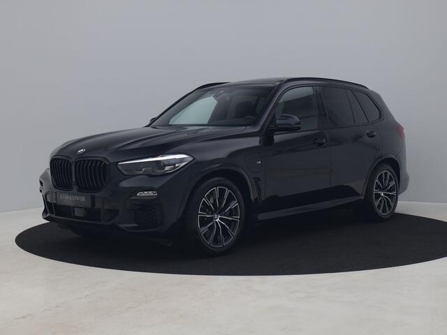 BMW X5 xDrive45e High Executive | PANO | 360º | ADAPTIVE | LUCHTVERING | HUD | H&K | STOELVERW. | TREKHAAK