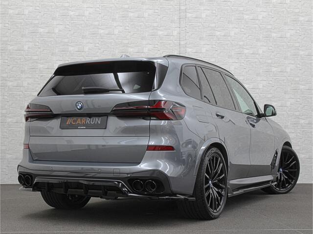BMW X5 50e *7x Op Voorraad* M-Sport Pro | 360 Camera | Sky-Lounge Pano | ACC | Comfortstoelen | Indiv. Leder | Massage | Stoelventilatie | 4-Zone Clima | Trekhaak | 22'' | Head-Up | Keyless-Entry | Harman-Kardon | Stoelverwarming V+A | M-Gordels | Glaspook | Stu