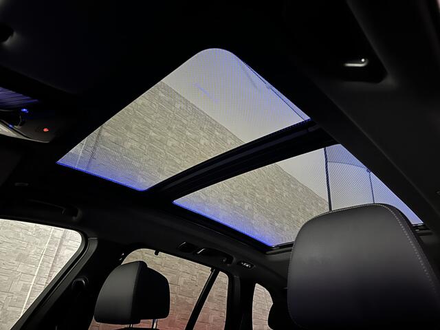 BMW X5 50e *7x Op Voorraad* M-Sport Pro | 360 Camera | Sky-Lounge Pano | ACC | Comfortstoelen | Indiv. Leder | Massage | Stoelventilatie | 4-Zone Clima | Trekhaak | 22'' | Head-Up | Keyless-Entry | Harman-Kardon | Stoelverwarming V+A | M-Gordels | Glaspook | Stu