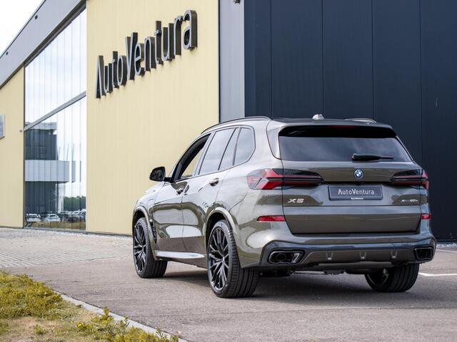 BMW X5 xDrive50e Trekhaak | Schuif/kantel Pano | Adapt. Cruise | LED | Massage | Softclose | M sport Pro | Shadow line |