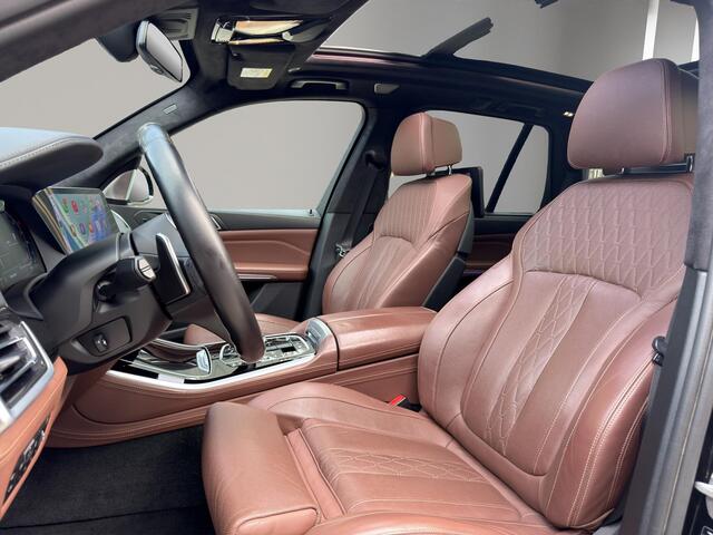 BMW X5 xDrive45e M-Sport B&W Sky Massage Laser