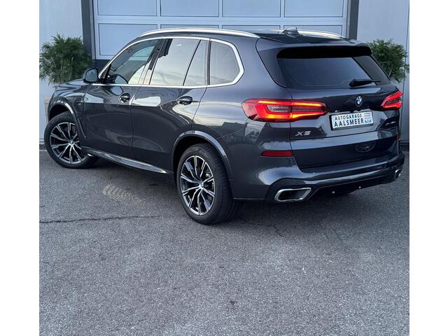 BMW X5 xDrive45e Executive M-PAKKET/HUD/LEER/TREKHAAK/LUCHTVERING/