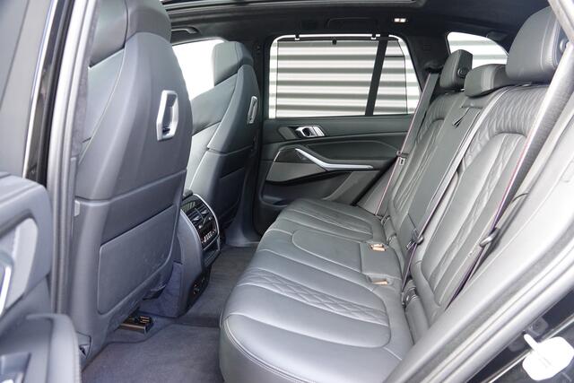 BMW X5 xDrive50e M-Sport Pro | Pano | Trekhaak | M-Zetels | Massage | HUD | H&K | Innovation |