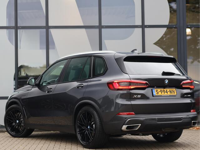 BMW X5 xDrive45e High Executive | Rear-seat Entertainment | Lucht | Pano | Leder |