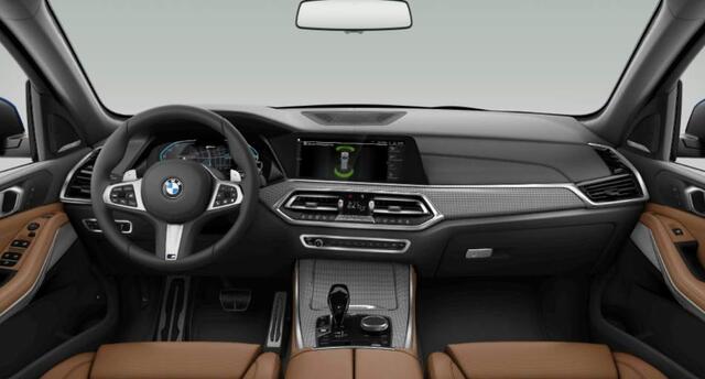 BMW X5 xDrive45e High Executive M Sport - Trekhaak - Panoramadak - Active Cruise Control - Park Assistant - Harman Kardon - Stoelventilatie - Comfortstoelen - Comfort Access - BMW Laserlight - Getinte Ruiten -