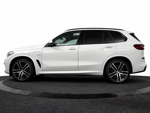 BMW X5 xDrive45e M-Sport High Executive | HUD | Elek.Trekhaak | Luchtvering | Harman-Kardon - RIJKLAAR