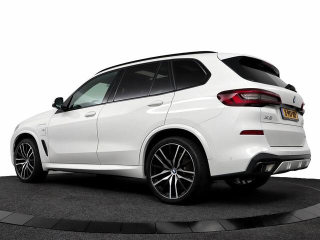 BMW X5 xDrive45e M-Sport High Executive | HUD | Elek.Trekhaak | Luchtvering | Harman-Kardon - RIJKLAAR