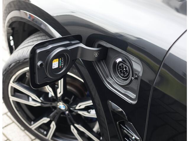 BMW X5 50e xDrive | Pano - Massage - Dealer odh.