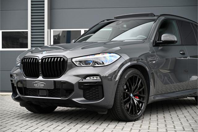 BMW X5 xDrive45e M-SPORT / PANO / M-PERF SEATS / LASER / CARBON / HUD / INDIVIDUAL / HARMAN KARDON / DRAVIT GRAU