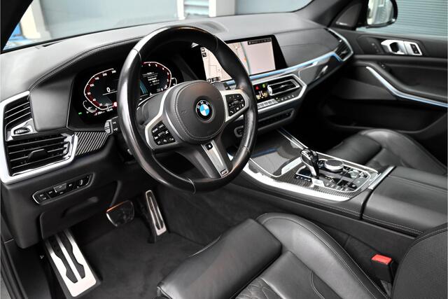 BMW X5 xDrive45e M-SPORT / PANO / M-PERF SEATS / LASER / CARBON / HUD / INDIVIDUAL / HARMAN KARDON / DRAVIT GRAU