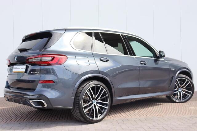 BMW X5 xDrive45e High Executive M-Sportpakket/ Comfort Acces/ Soft-Close/ Panoramadak/ Stoelverwarming voor en achter/ Head-Up
