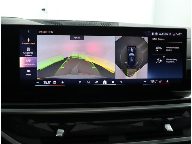 BMW X5 xDrive50e M Sportpakket Pro | Innovation Pack | Driving Assistant Prof | Trekhaak | Iconic Glow | Stoelventilatie