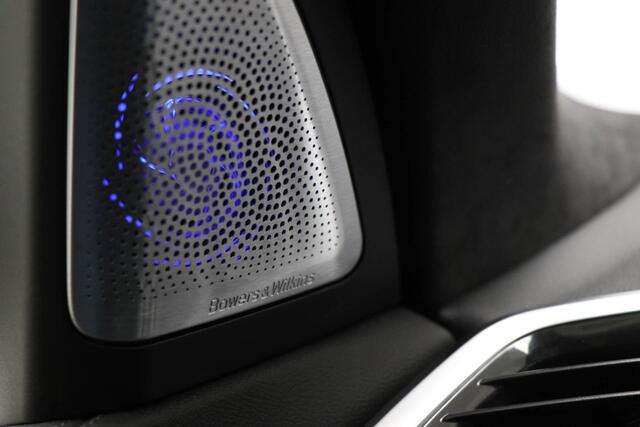 BMW X5 xDrive45e M-Sport High Executive | BOWER & WILKINS | SUPERSPORTSTOELEN STOELKOELING | TREKHAAK | 22" | DRAVITGRAU | LASER