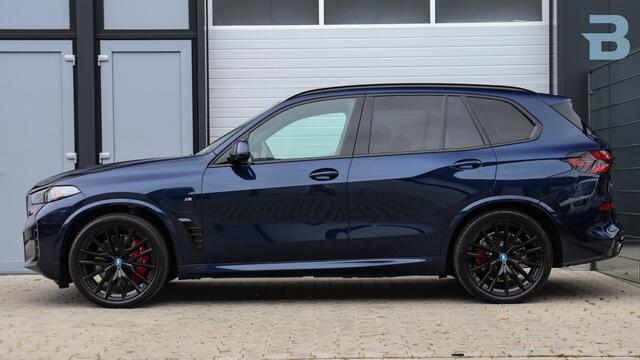 BMW X5 xDrive50e M-Sport Pro | Massage | Harman/Kardon | Panoramadak | Soft-Close | Head-up | Stoelventilatie | Trekhaak | Carbon