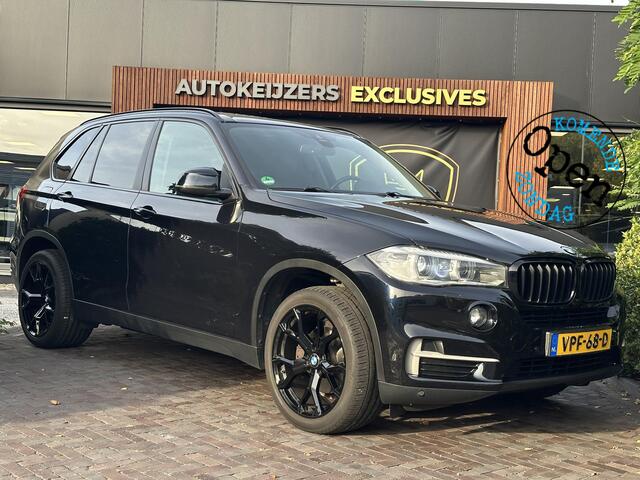 BMW X5 xDrive30d Panoramadak Cruise Clima Leer Stoelverw. 20''LM Trekhaak Grijskenteken