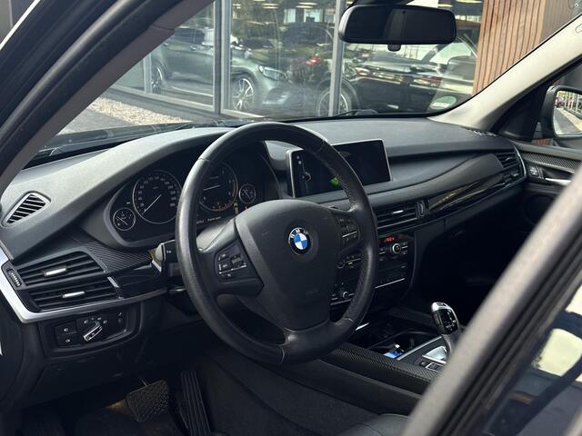 BMW X5 xDrive30d Panoramadak Cruise Clima Leer Stoelverw. 20''LM Trekhaak Grijskenteken
