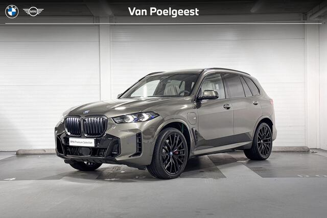 BMW X5 xDrive50e | M-Sport Pro | Travel Pack | | M-Sport Pro | Travel Pack | Innovation Pack | Trekhaak | Driving Assistant | Harman/Kardon | Panoramadak | Comfort Access