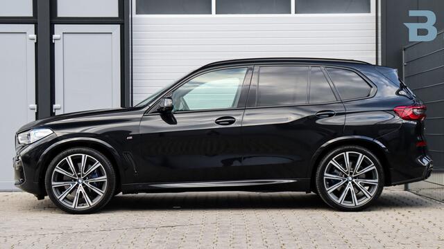 BMW X5 xDrive40i High Executive M-Sport | Bowers & Wilkins | Sky Lounge | Head-up | Stoelventilatie | Laserlight | Soft-Close | Trekhaak