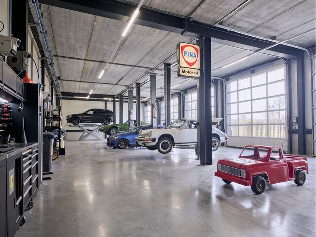 BMW X5 xDrive45e *M-Sport* BLACK EDITION / Harman Kardon / HUD / Adaptive Cruise / Stuurverwarming / Camera / Elek. Trekhaak