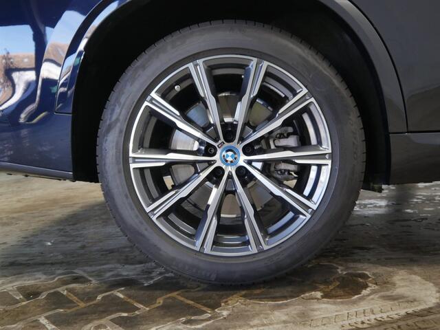 BMW X5 xDrive50e M-Sport | Panorama | Driving Assistant Professional | Trekhaak | Harman Kardon | Soft Close | Active Steering