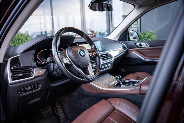 BMW X5 xDrive45e High Executive - Origineel NL | Elek. Trekhaak | Memory | Luchtvering | Stoelverwarming
