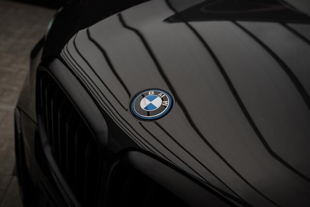 BMW X5 50e, M SPORT, Carbon, Stoel vent, Stuurverw, cupholder verw.