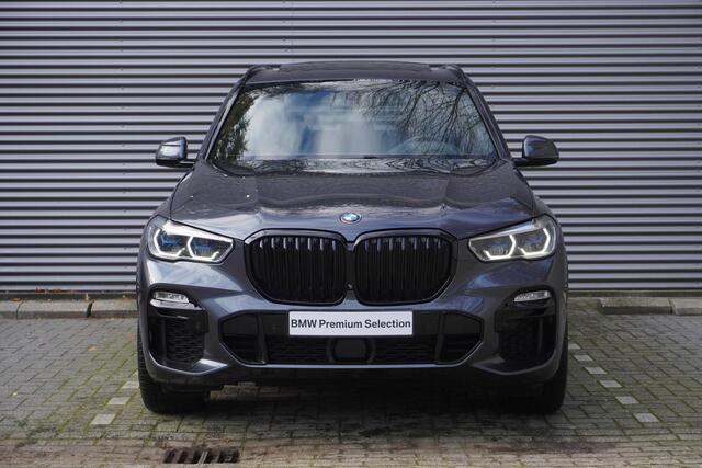 BMW X5 xDrive45e M Sportpakket | Trekhaak met elektrisch wegklapbare kogel | Glazen panoramadak | Driving Assistant Professional | HIFI System Harman Kardon