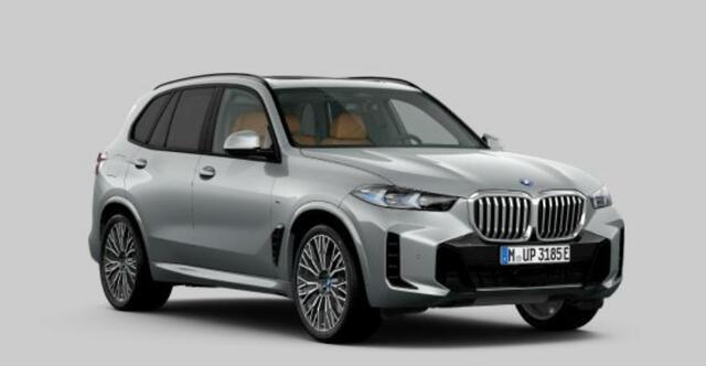 BMW X5 xDrive50e M Sport - Trekhaak - Panoramadak - Warmte Comfort Pack - Comfortstoelen - Travel en Comfort systeem - Comfort Access - Soft Close - Parking/Driving Assistant Professional - Harman Kardon -