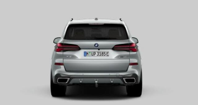 BMW X5 xDrive50e M Sport - Trekhaak - Panoramadak - Warmte Comfort Pack - Comfortstoelen - Travel en Comfort systeem - Comfort Access - Soft Close - Parking/Driving Assistant Professional - Harman Kardon -