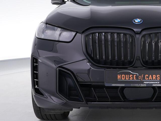 BMW X5 489pk xDrive50e |BTW-auto|M-sport|innovation pack|pano|Harman&Kardon|memory|carbon interieur|HUD|Apple Carplay|360 camera|elek. trekhaak|luchtvering|blind spot|22"|